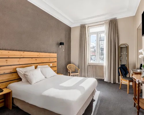 Hôtel Terminus Hoteles cerca de Centro Minatec