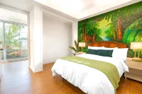 Hilo Villa with pool - 16 guests max