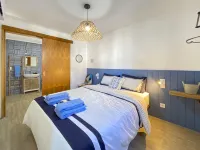 Casa da Baleia T1 Located on the Seafront Overlooking the Fishing Port - 民宿