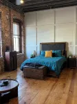 Charming studio apartment , free parking, WiFi in historic downtown Mobile
