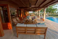 Luxury Private 5-bedroom Villa in Casa de Campo, Fully Staffed, Two Golf Carts - ที่มีสระว่ายน้ำ