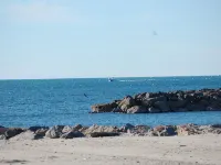 IMPREGNABLE VIEW ON THE PORT OF PLAISANCE - SEA 50 M Hotels in Frontignan