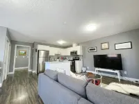 Entire Guest Suite in Thetis Height
