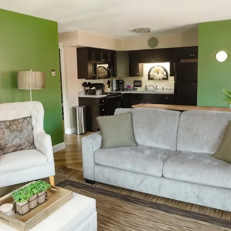 Cambrian & Co. Downtown Loft Stylish, Sophisticated, Charm