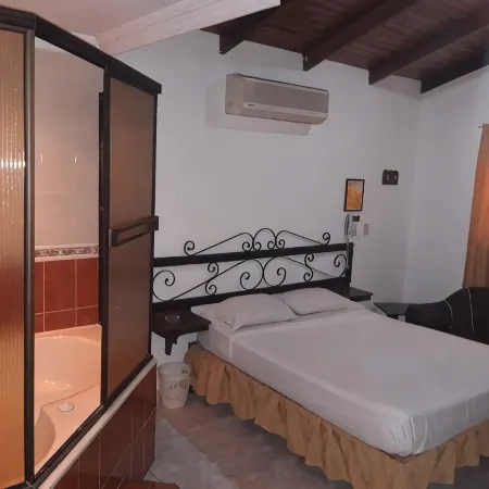 Aparta Hotel Plaza Real Norte
