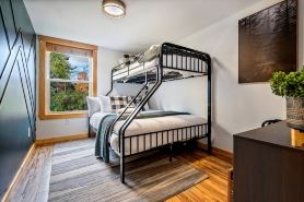 Buck's Den - Snowmobile Trails, Trailer Parking, Near hiking, golfing, Sugarloaf