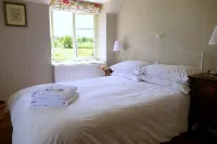 Peaceful, scenic,cosy cottage near Wells and Frome - 3-Star