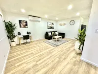 Charming House in Old Town Fullerton near Disney & Knott’s!! 풀러턴 호텔