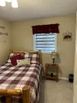Beautiful Getaway In the UP!! Right on Snowmobile and ORV Trails - Homestays