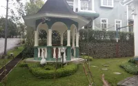 Villa Kota Bunga Widuri - balkon