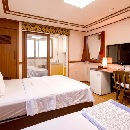 Hill Stay Hotel Residence