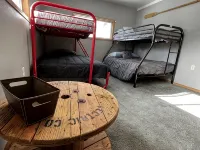 Sportsman's Country Lodge: The Duck House Hotels in Webster