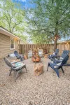 Hot Tub - Fire Pit- Arcade Games - Homestays