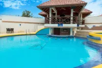 Hotel Silvestre - Kolam Renang