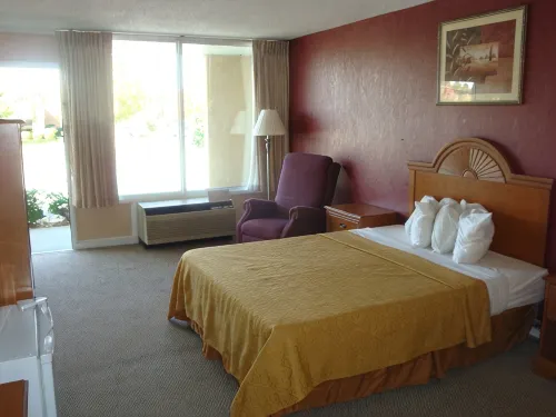Americourt Extended Stays - Lemmikkieläimet sallittu