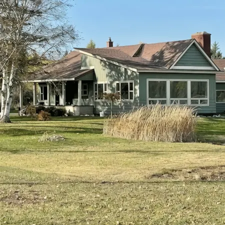Waterfront Home in Rapid River, MI