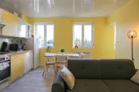 Apartment with no overlooking neighbors near the city center - Parkplatz