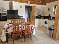 Chalet au Cœur du Périgord Noir - Hytter