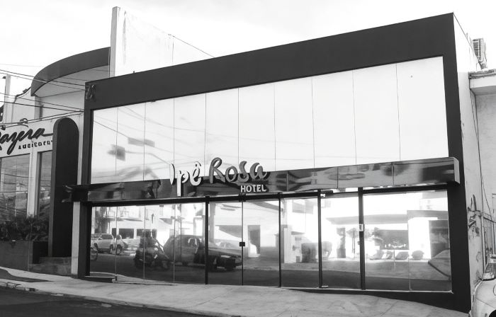 Ipê Rosa Hotel