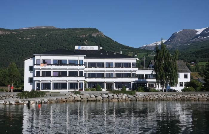 Innvik Fjordhotell
