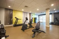Cottonwood Airport & Expo Hotel Louisville - Gym