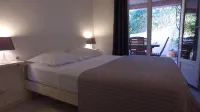 residence stella d oro n. 7, f3 a santa giulia - maisons de vacances