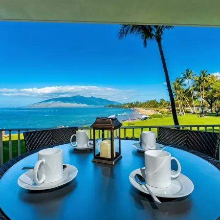 Royal Mauian #205