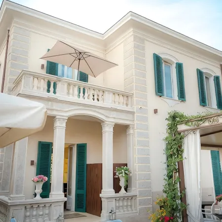 Luxury Liberty House