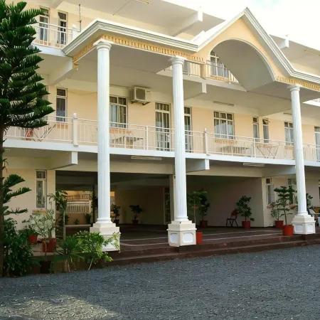 Alpha Villa – Double Room in Flic en Flac