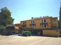 Cit'Hotel Hotel Prime - Montpelier Ouest -Saint Jean de Vedas - ที่มีสระว่ายน้ำ
