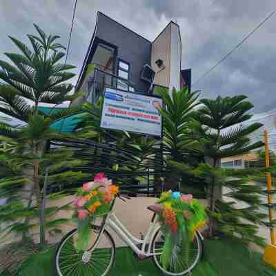 Lucena Meg's Studio Apmnt Deluxe Rm-Near SM-Wifi Hotel Exterior
