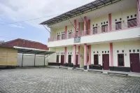 Rumah Aulia Syariah - Apartments