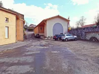 Logis Hotel Restaurant la Barguillere - parking