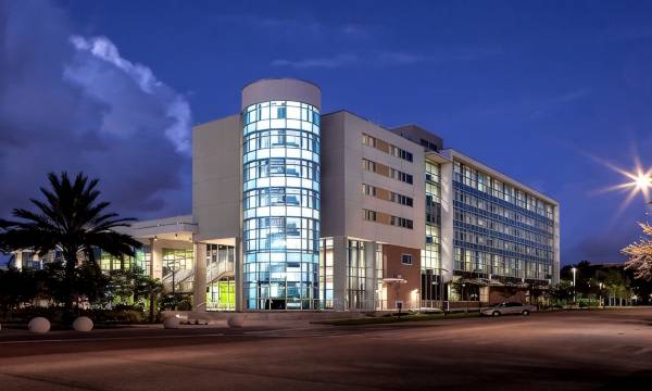 Staybridge Suites ST. Petersburg Downtown by IHG