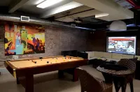 Q4 Hotel and Hostel - Hostels