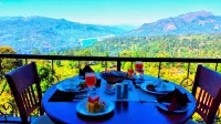 Floating Mountain Villa - breakfast