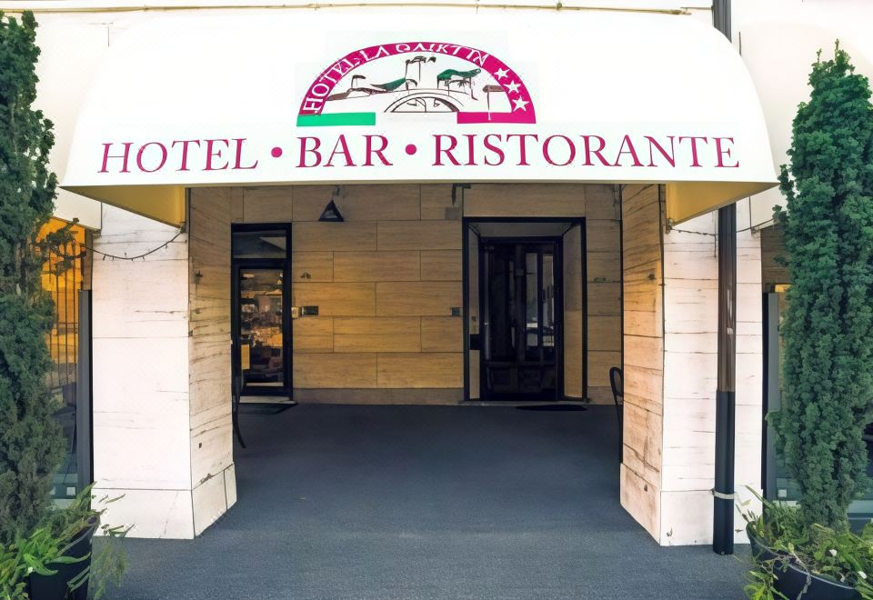 Hotel la Gaietta - Housity