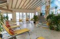 Hotel Neuhintertux Hotels in Madseit