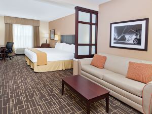 Holiday Inn Express & Suites Jackson Northeast