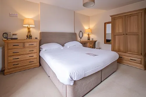 Rose and Crown Bath Hotels in Norton Saint Philip