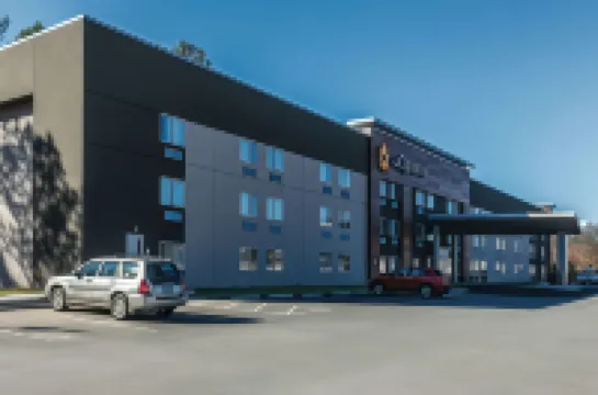 La Quinta Inn & Suites by Wyndham Atlanta Midtown - Buckhead