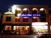 Floral Hotel