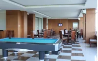 Hotel Ebony Batulicin - parcheggio