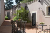 Frasteva Hotels in Aci Sant'Antonio