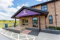 Premier Inn Llanelli Central West Các khách sạn ở Burry Port