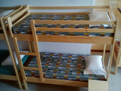 Hotel Ah Maio - Comfortable Bed Mixed Dormitory Hotels in 