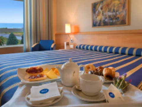 แฟลก โฮเทล บาเลนเซีย โรงแรมในบาเลนเซีย