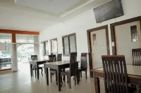 Radja Homestay Kendari RedPartner Hoteles en Kadia