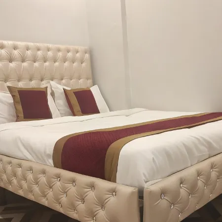 Hotel Eagle Top 1