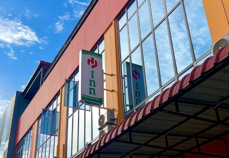 HJ Inn